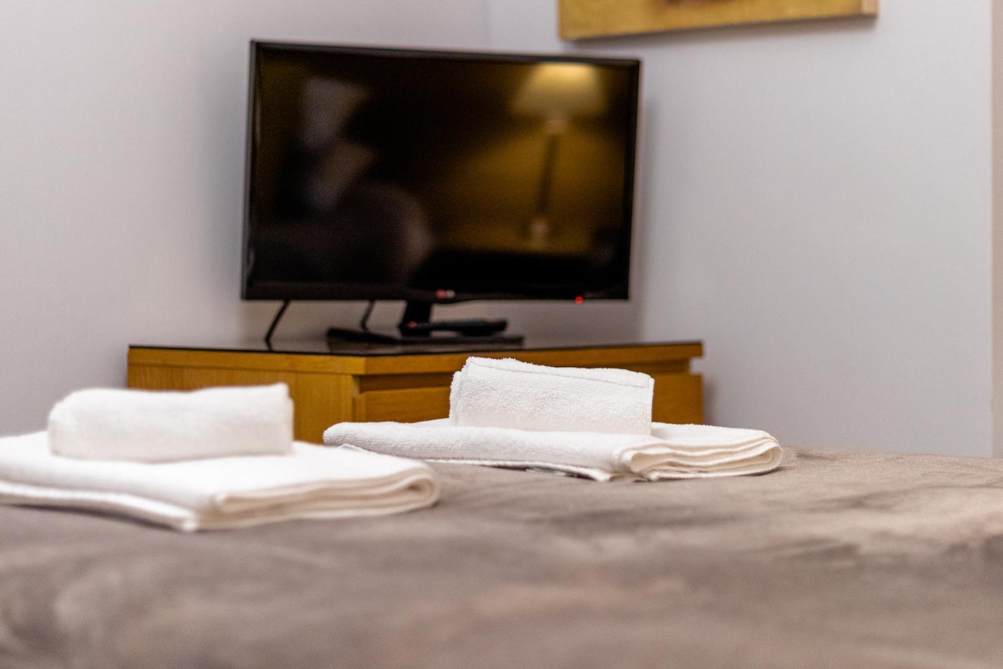 Bed and Breakfast The Beechwood Лидс Экстерьер фото