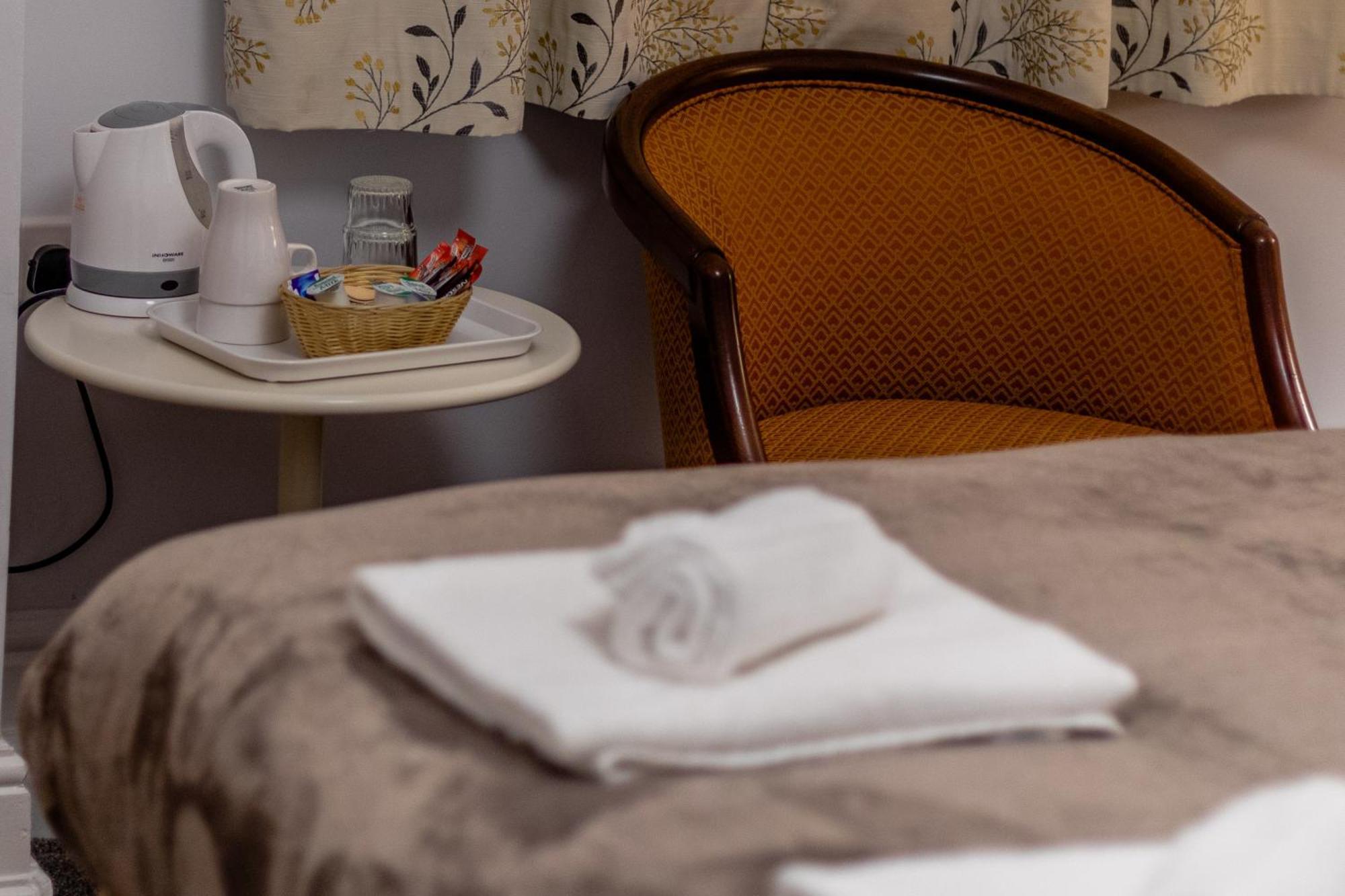 Bed and Breakfast The Beechwood Лидс Экстерьер фото